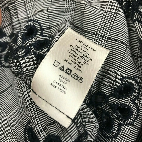 Ann Taylor Loft Size M Gray Floral Short Sleeve - Picture 6 of 6